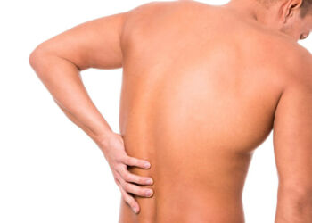 homem-com-dor-nos-rins